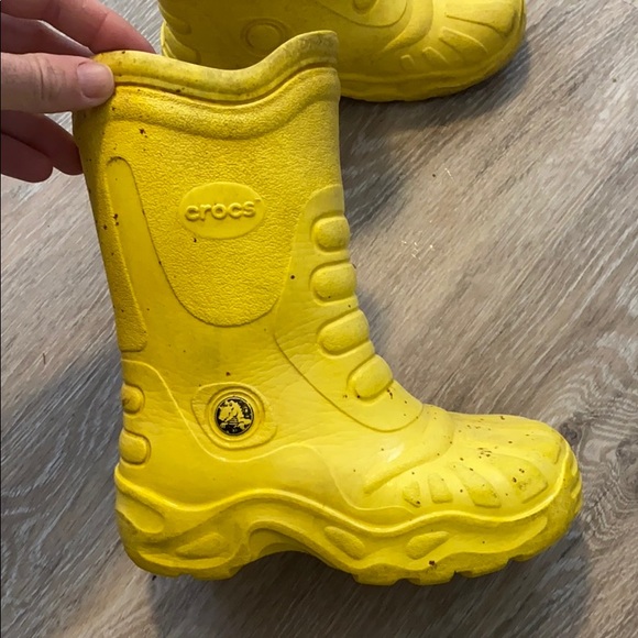 crocs yellow rain boots